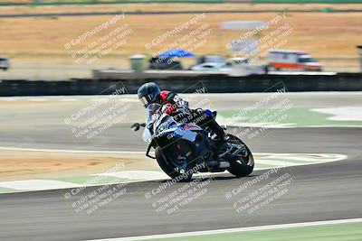 media/Sep-07-2025-TrackXperience (Sun) [[ee17e62fad]]/Level 2/Session 4 (Lower Chicane)/